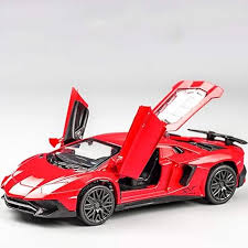 Lamborghini Aventador – 1:32 Die-Cast Model