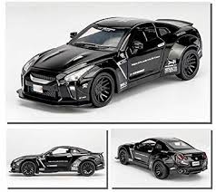 Nissan GT-R R35 – 1:32 Die-Cast Model