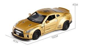Nissan GT-R R35 – 1:32 Die-Cast Model