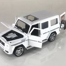 Mercedes-Benz G-Class AMG 1:32 Die-Cast Scale Model