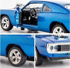 Dodge Charger R/T – 1:32 Die-Cast Model Car