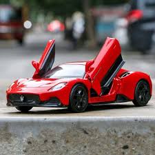 Maserati MC20 – 1:24 Die-Cast Model