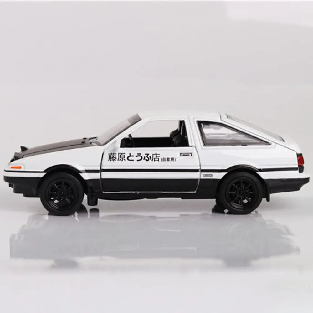 Toyota AE86 Trueno – 1:28 Die-Cast Model Car (Initial D Edition)