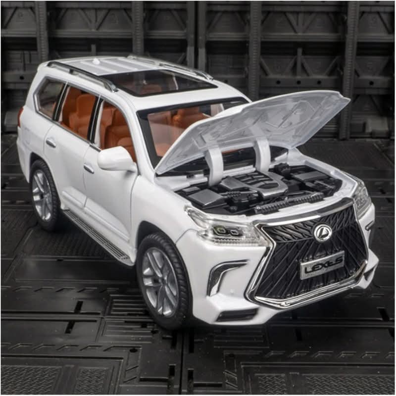 Lexus LX570 1:24 Die-Cast Model
