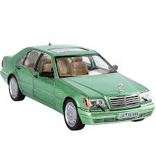 Mercedes-Benz S-Class W140 – 1:24 Die-Cast Model Car