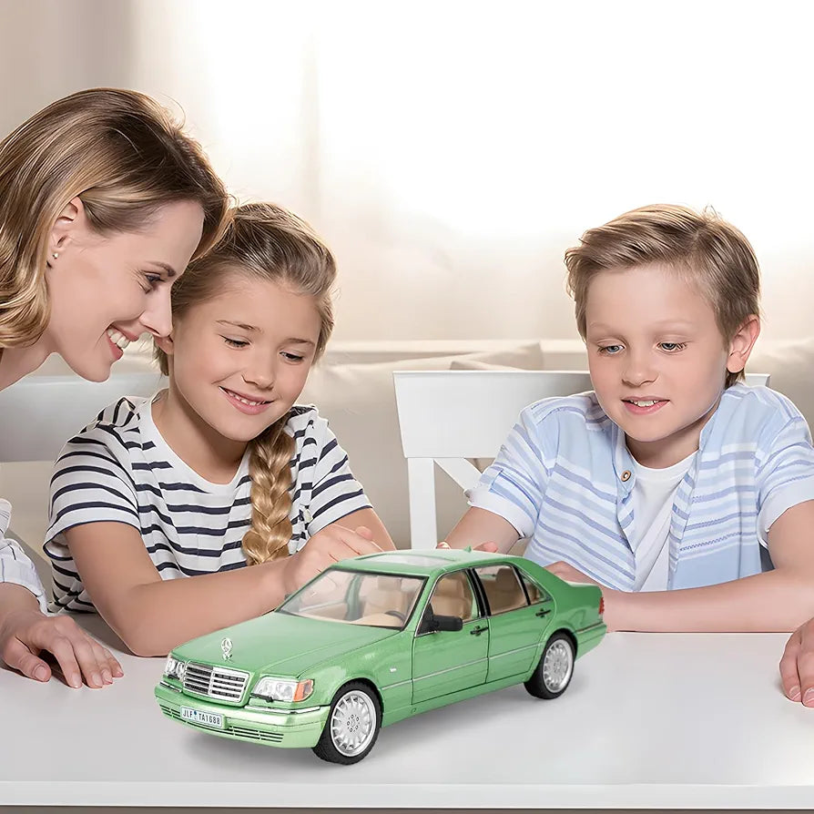 Mercedes-Benz S-Class W140 – 1:24 Die-Cast Model Car
