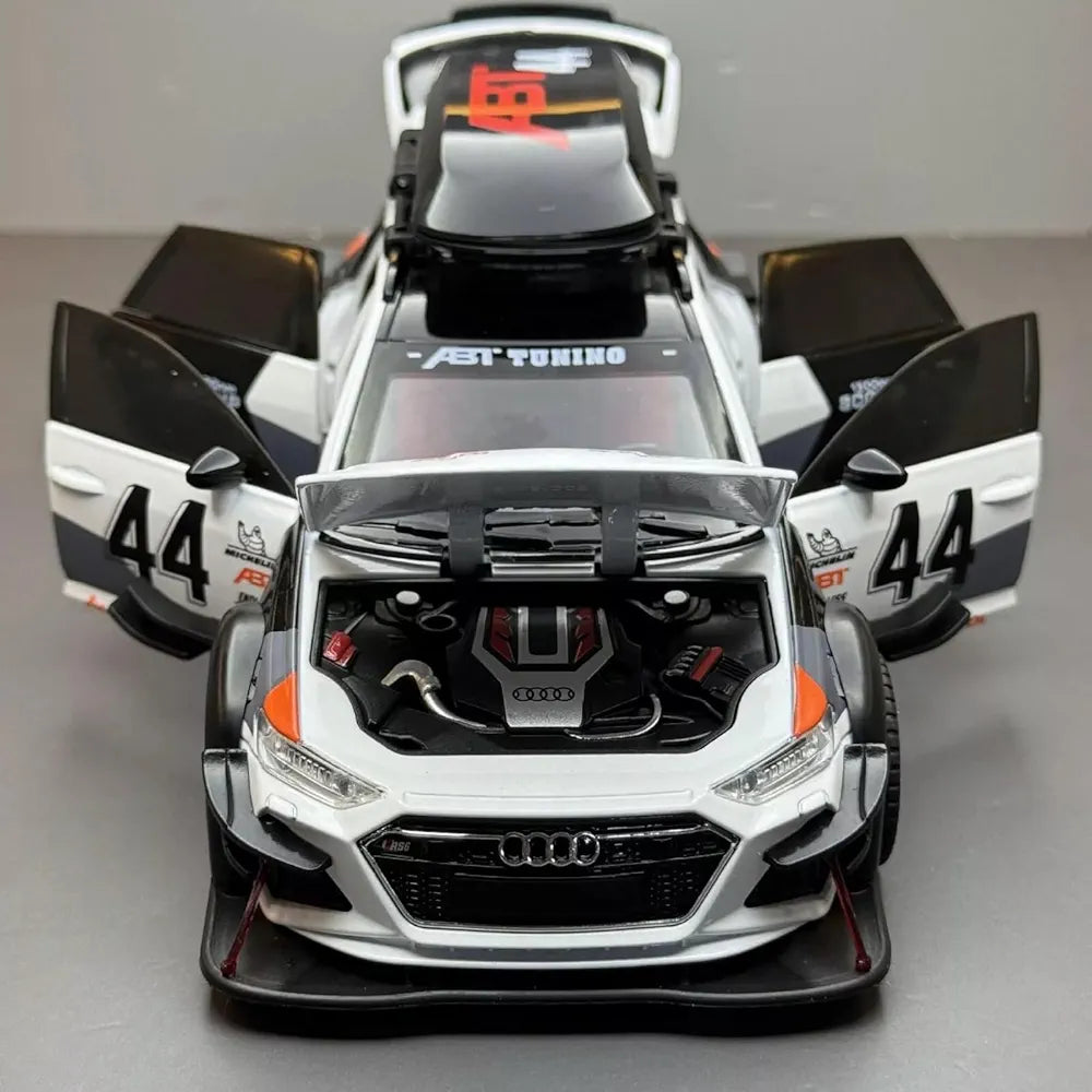 Audi e-tron Rally 1:24 Die-Cast Scale Model