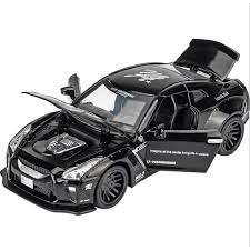 Nissan GT-R R35 – 1:32 Die-Cast Model